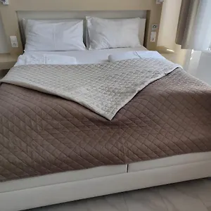 Ch-hotel Luka Вена